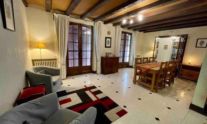 Brantome-en-Perigord House | La Claperie, family home with wooden park and private pool.