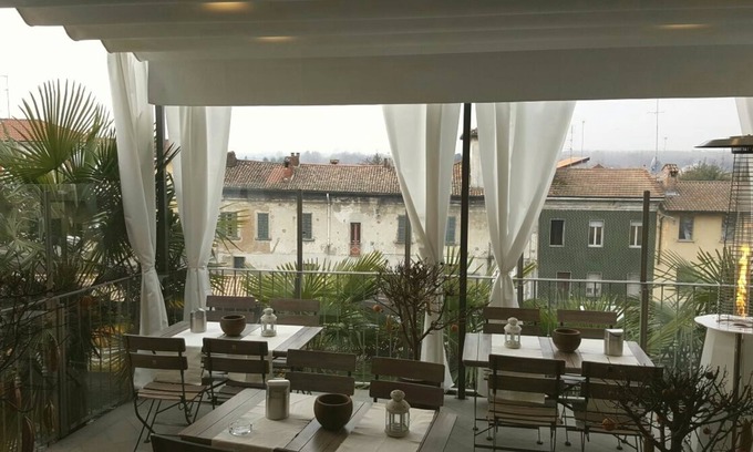 Boffalora Sopra Ticino Bed & Breakfast | La corte sul naviglio