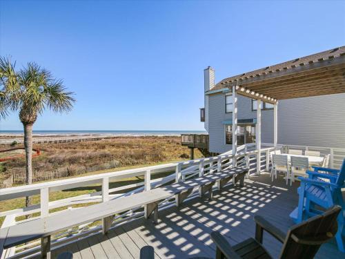 Pointe San Luis House | La Dolce Vita Playa San Luis