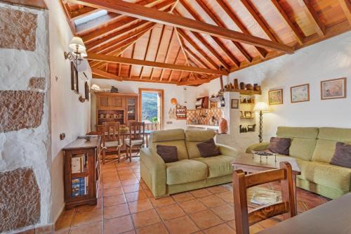 La Sorrueda House | La Escuela