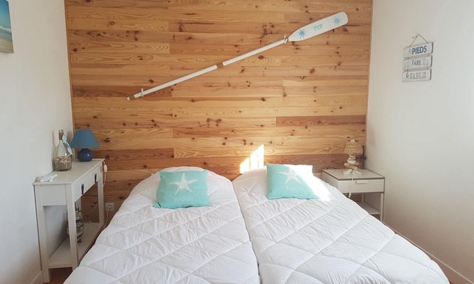 La Faute-sur-Mer House | LA FAUTE/MER - Large contemporary house with sea view