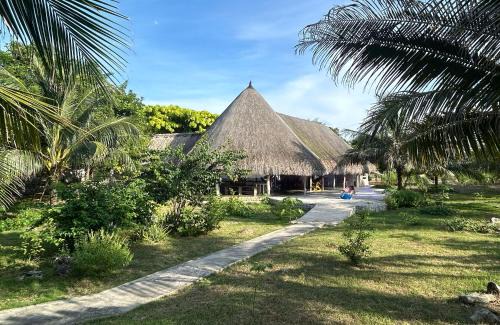 Tierra Bomba Island House | La Felicidá