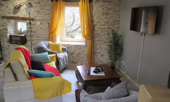 Beynat House | La Ferme de la Chapelle-Saint-Jean