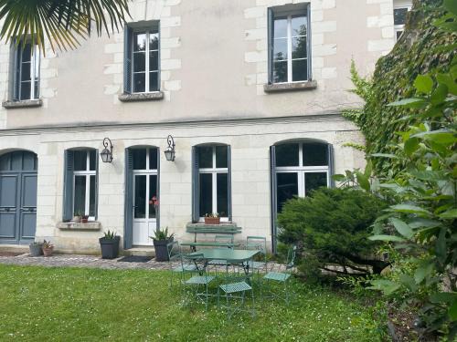 Tours House | La Feuilleraie