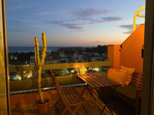 Porticato Apartment | La finestra sul mare