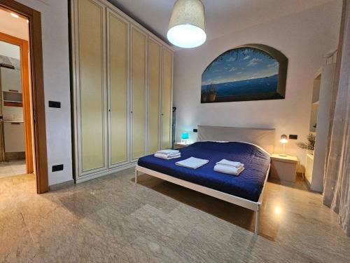San Mariano Apartment | La Finestra Sul Porto by Holiday World