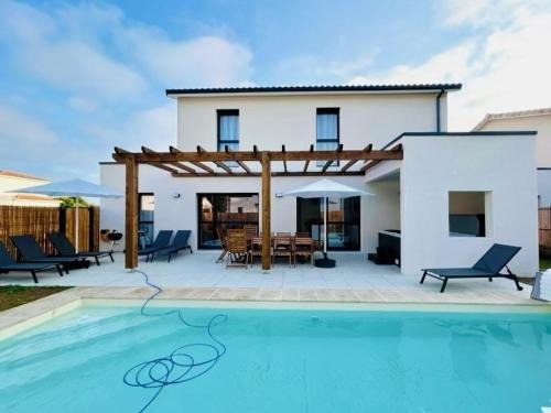 Saint-Augustin Villa | La Forêt d'Armotte villa 12