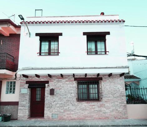 Pozo-Lorente House | La Fragua de la Villa