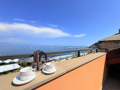 Arenzano Apartment | La Gemma Fronte Mare