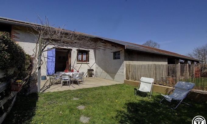 Le Plantay House | La Girouette - LE Plantay