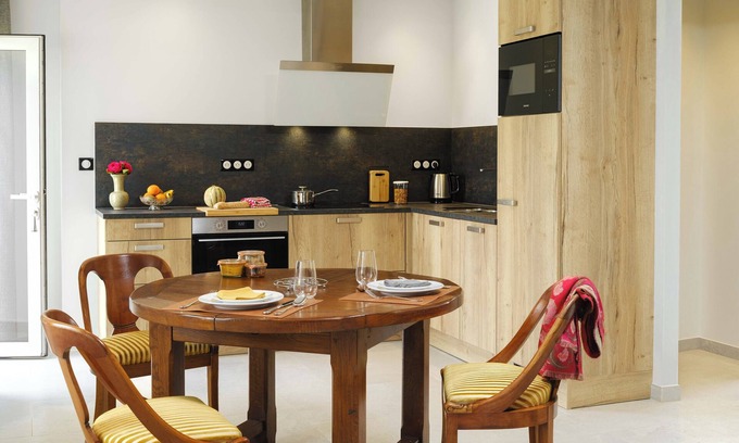 Crepon Apartment | La Grande Ferme " Studio + 1 bedroom" in Crépon, near Arromanches/Bayeux