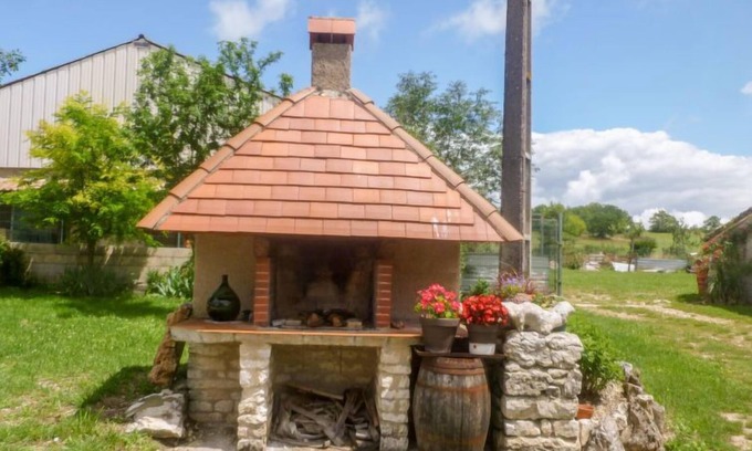 Lalbenque House | La Grange de Lacayrède by Interhome