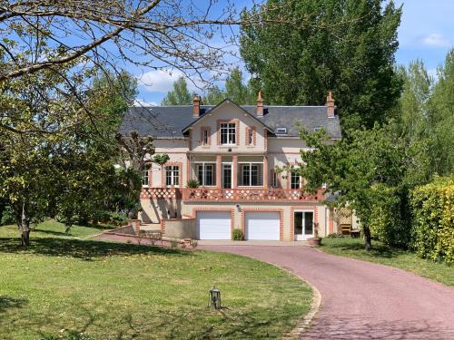 Ballan-Mire Bed & Breakfast | La Grenouillère - Chambre d'hôtes de charme