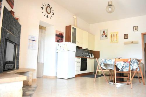 Putignano House | La Grotta di San Michele