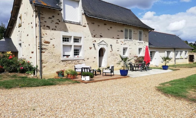 Feneu Bed & Breakfast | La haye Georget