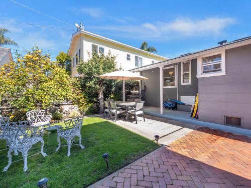 Beach Barber Tract House | La Jolla Ocean Dream - Walk 2 Beach - Dog Friendly