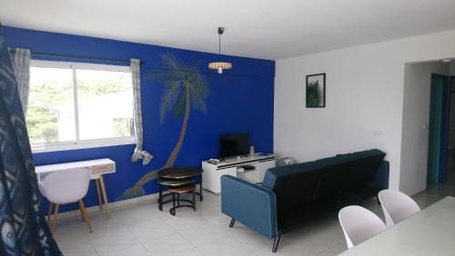 Saint-Pierre Apartment | La Kay'Loulou avec spa et piscine