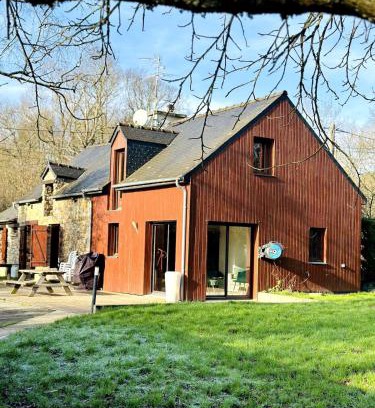 Saint-Aubin-du-Cormier House | La Lande d'Ouée - Sauna & Convivialité