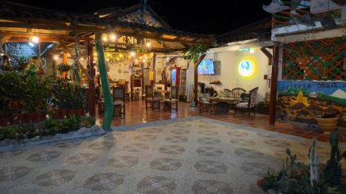 Garzon Hotel | La Liliana Hostal - Gastrobar