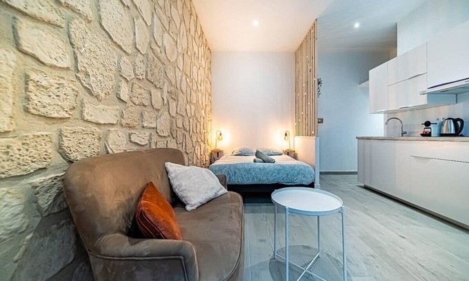 Charmettes - Bellecombe Apartment | La Maison Charpennes- studio Pampa 2 pers