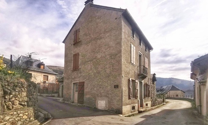 Cazeaux-de-Larboust Other | La Maison de la Neste