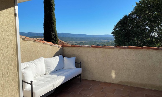 Fox-Amphoux House | La Maison de la Bergère