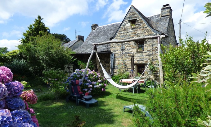 Loperec House | La Maison de Tisserand 4 * - Renovated 17th century character house