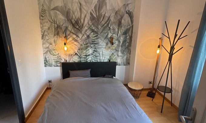 Beuvry Apartment | La maison DEKO - Appartement proche Hôpital et Université