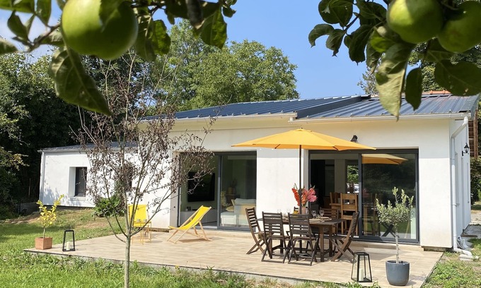 Hautot-sur-Mer House | La Maison des Vacances, a stone's throw from the sea.