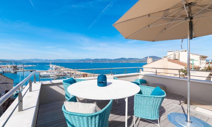 Old Town Villa | La maison du Portalet