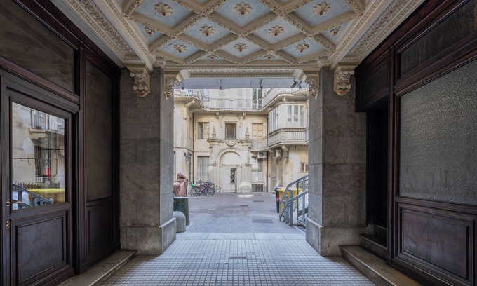 Historic Centre Apartment | La Maison du Vent by Wonderful Italy