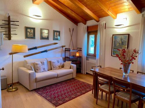 Saint-Vincent Apartment | La Maison Vieille