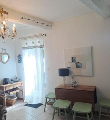 Sainte-Valiere House | La maisonnette avec SPA, PISCINE et CLIMATISATION
