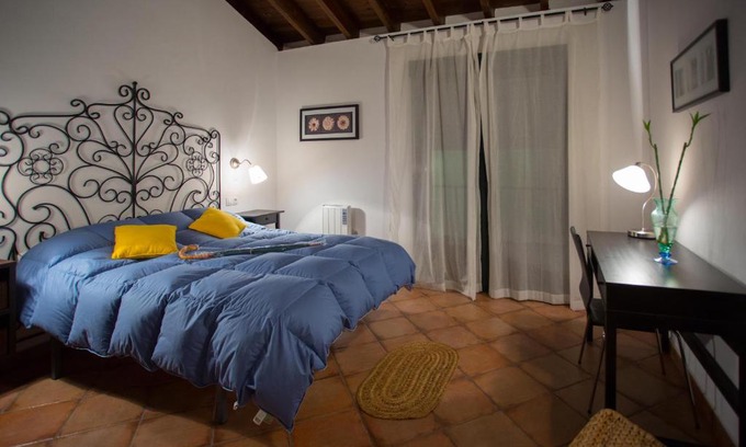 El Almendro House | La Mina Rural Casas con encanto