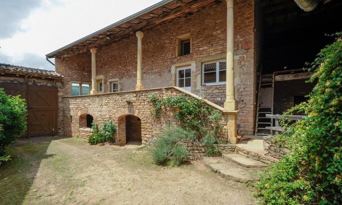 Leynes House | La Motte Taillée - LEYNES