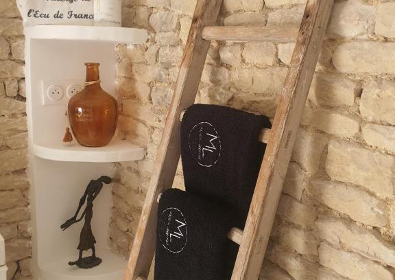 Saint-Jean-de-Liversay Apartment | La P'tite Écurie