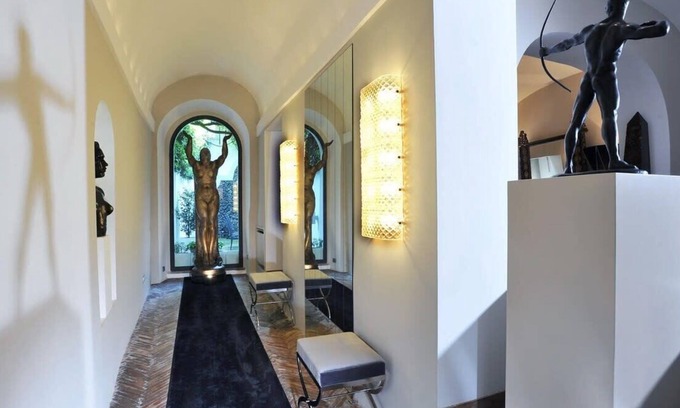 Trastevere Villa | La Palazzina Santa Dorotea, splendid Rome Townhouse with courtyard garden