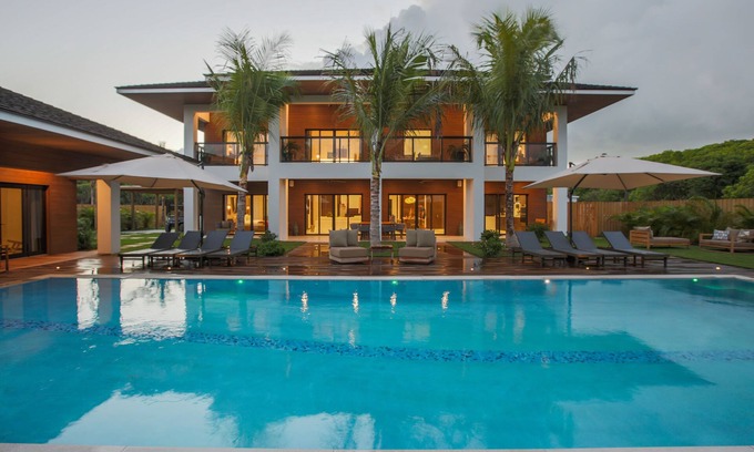 Dunmore Town Villa | La Palmeraie Villa 3, 300 ft. from beach, daily beach set up, daily cleaning