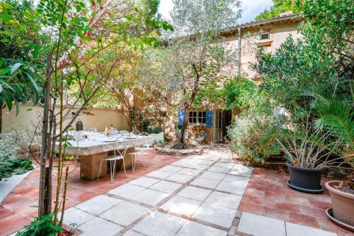 Valreas House | La Passerelle