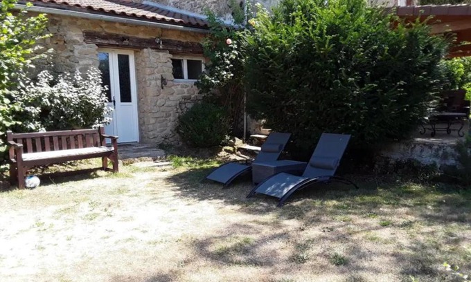 Chateauponsac Apartment | La Petite Grange au coeur du Limousin