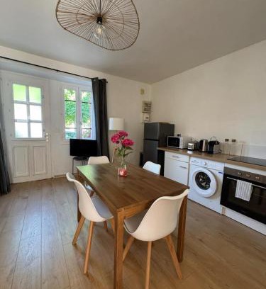 Condeissiat Apartment | La Petite Maison mitoyenne