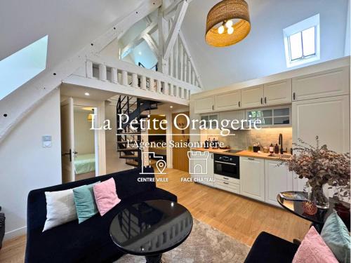 Rambouillet Apartment | La Petite Orangerie - near castle