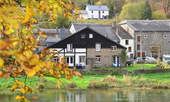 Vresse-sur-Semois House | La Petite Passerelle à Mouzaive