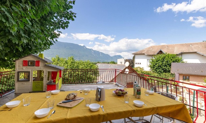 Voglans House | LA PIERRE PONS - VOGLANS