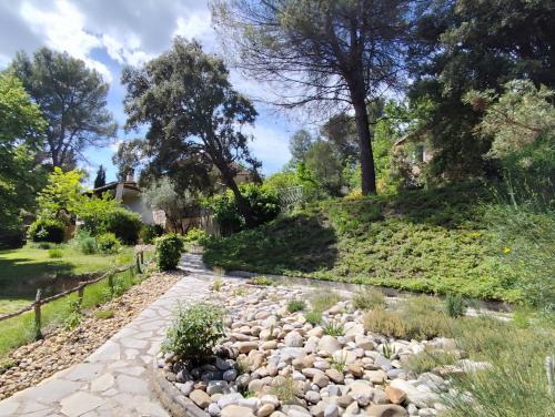 Valensole Apartment | La Pigoussette