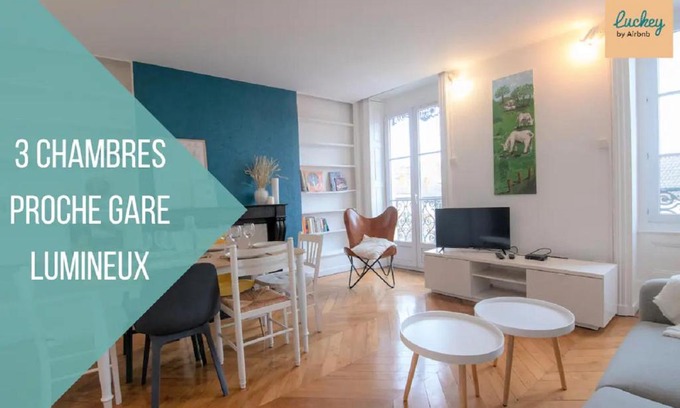 Macon Apartment | La Place Gourmande