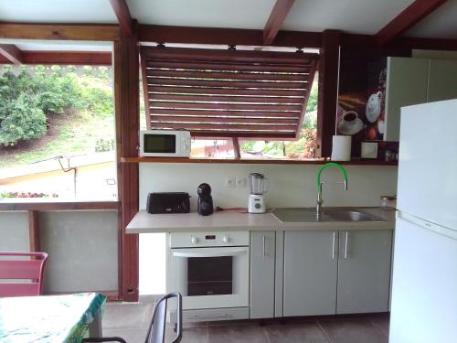 Riviere-Pilote Ski Chalet | La Poulette amazonienne
