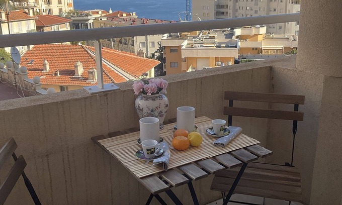 Beausoleil Apartment | La riviere de les jarden de Elisa