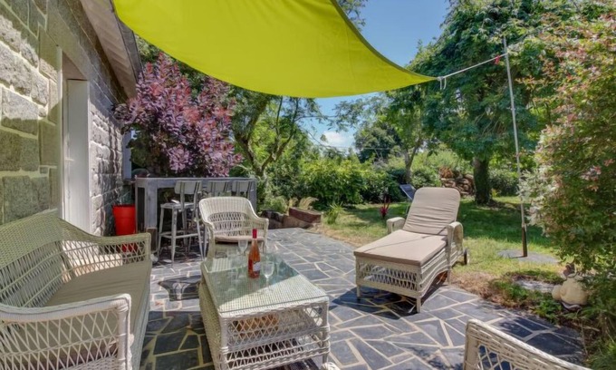 Saint-Lunaire House | La Roche Blanche by Interhome