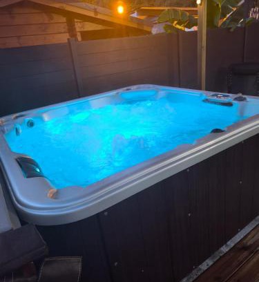 La Bathie Apartment | La sapinette avec jaccuzzi